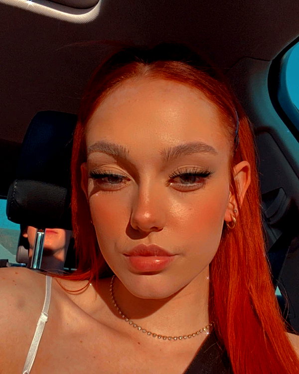 keira.daniella instagram image archive image