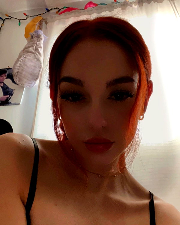 keira.daniella instagram image archive image