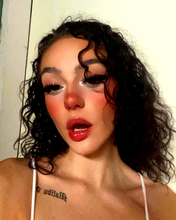keira.daniella instagram image archive image