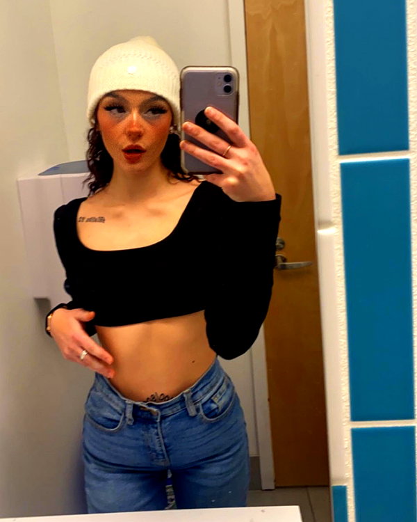 keira.daniella instagram image archive image