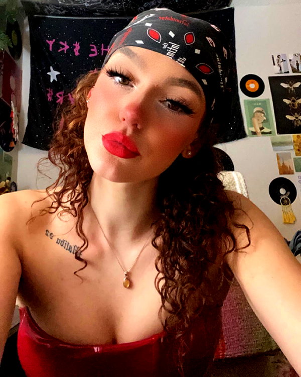 keira.daniella instagram image archive image