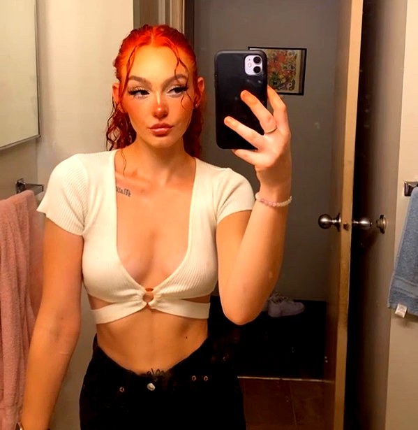 keira.daniella instagram image archive image