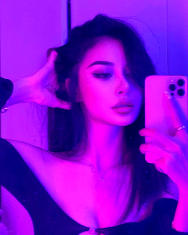 kellybaby_yy instagram image archive image