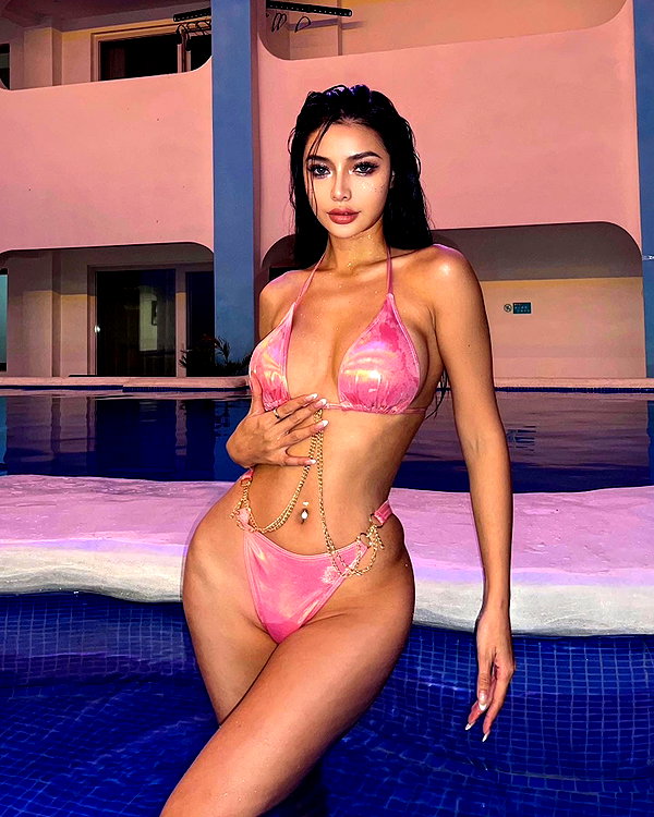 kellybaby_yy instagram image archive image