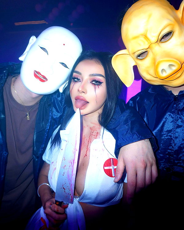 kellybaby_yy instagram image archive image