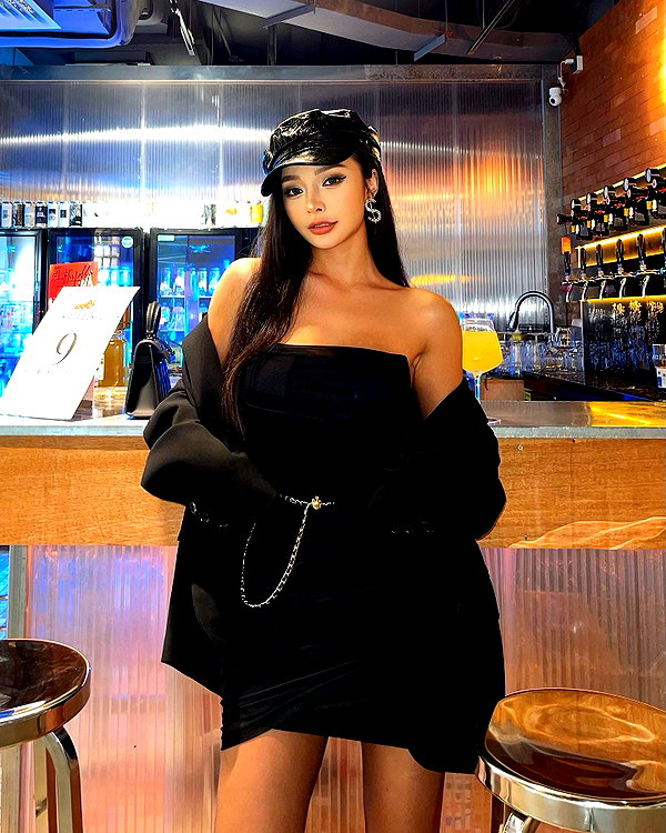 kellybaby_yy instagram image archive image