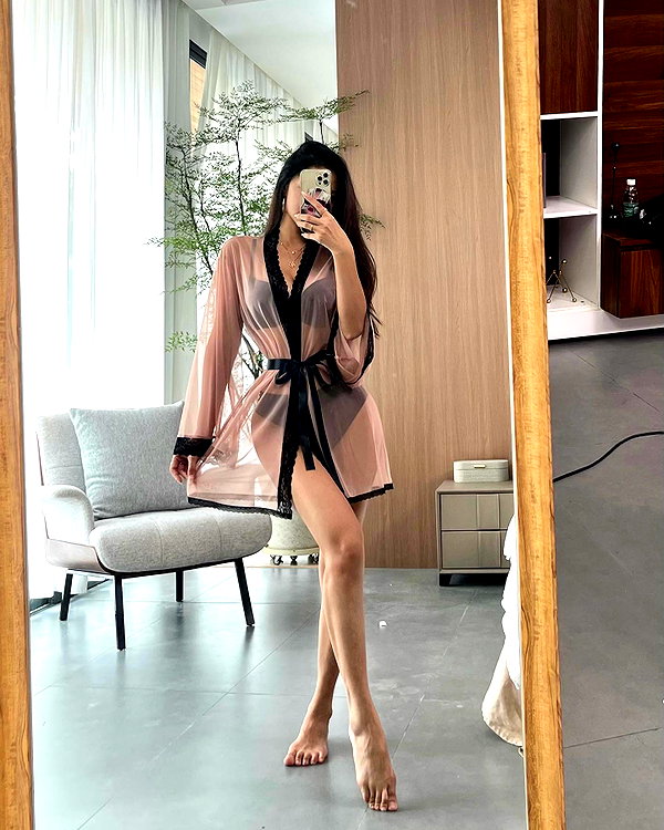 kellybaby_yy instagram image archive image
