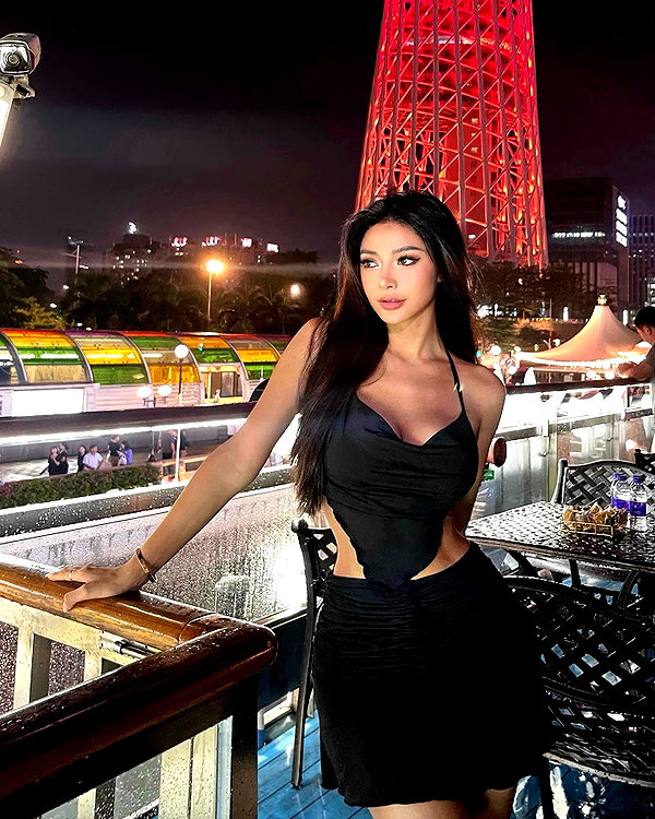 kellybaby_yy instagram image archive image