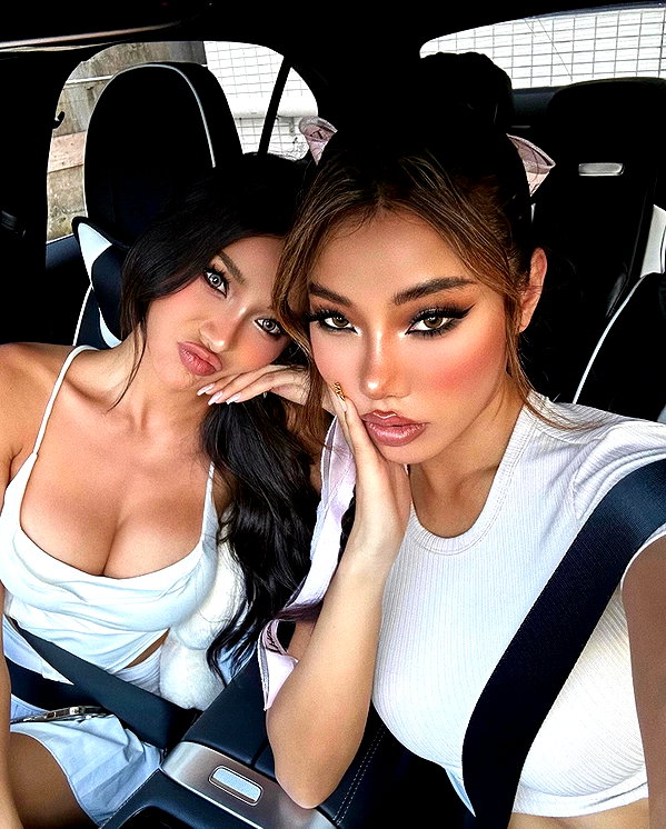 kellybaby_yy instagram image archive image