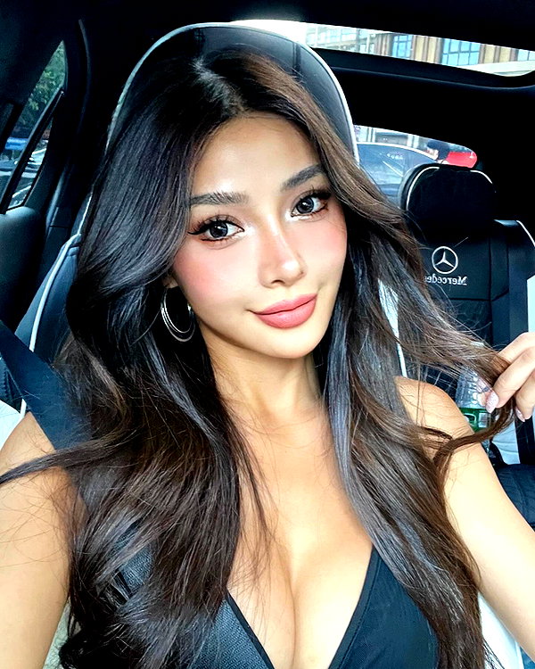 kellybaby_yy instagram image archive image