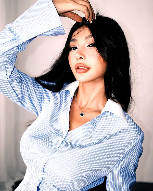 kellybaby_yy instagram image archive image