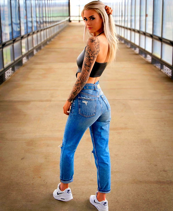 kenziee.scott instagram image archive image