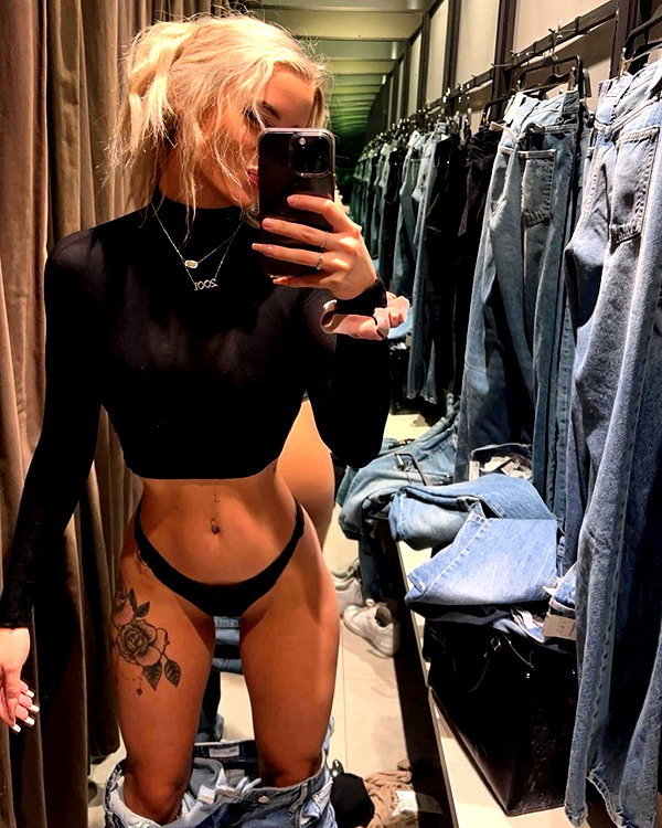 kenziee.scott instagram image archive image