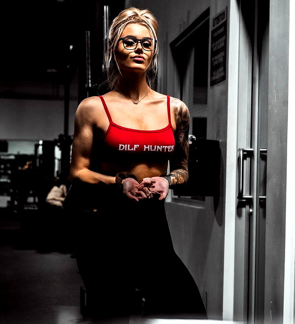 kenziee.scott instagram image archive image