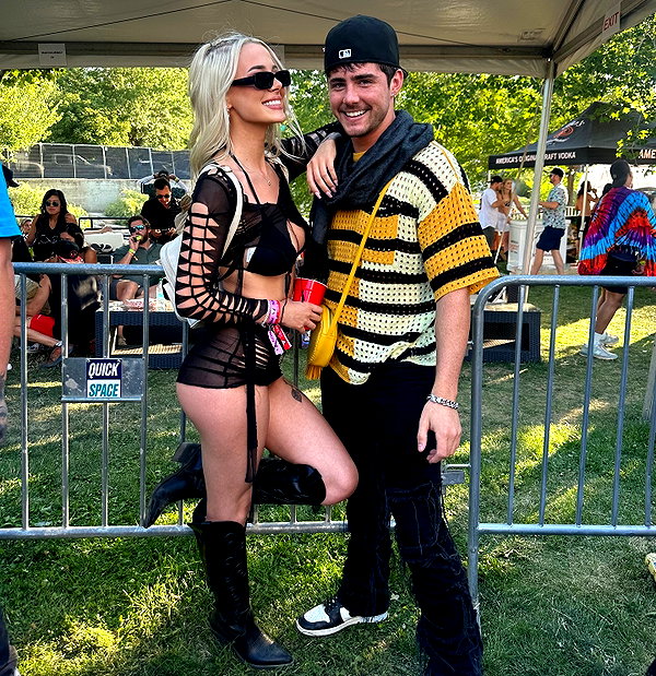 kenziee.scott instagram image archive image