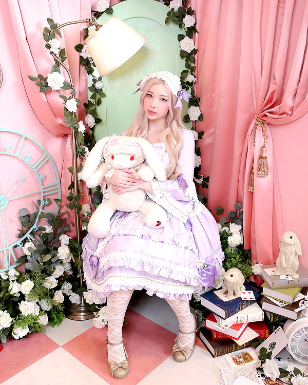 kim_elflina instagram image archive image