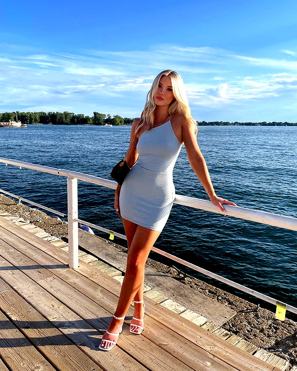 kimberlyy.lynnn instagram image archive image