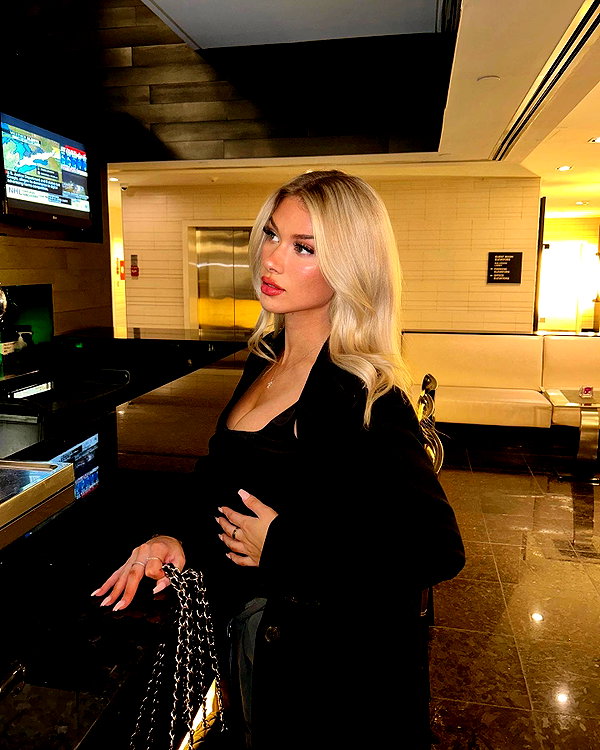 kimberlyy.lynnn instagram image archive image