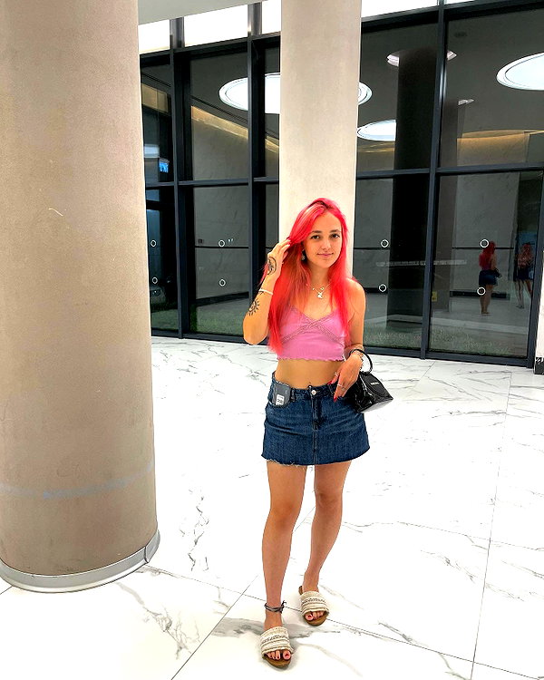 kkariinnnnn instagram image archive image