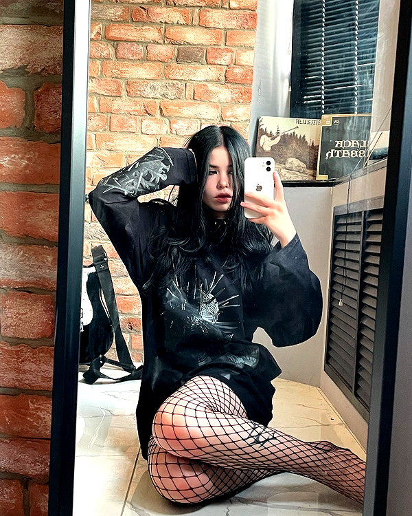 kkimynomi instagram image archive image
