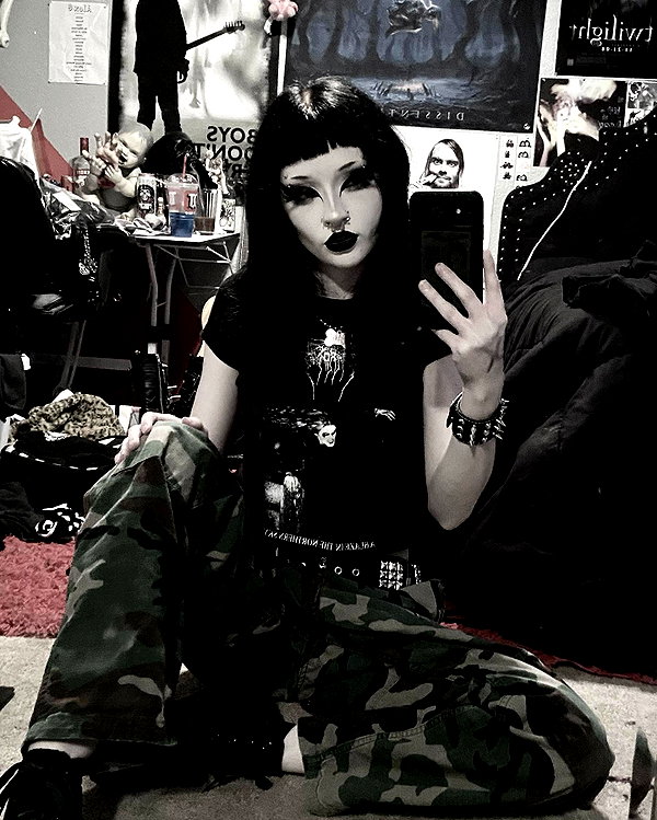 koolthinggg instagram image archive image
