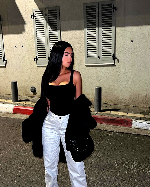 korin.lahiani instagram image archive image