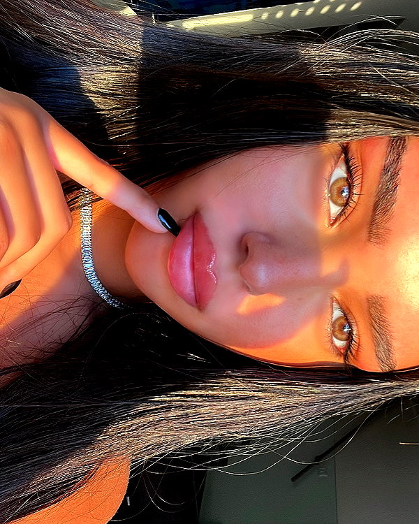 korin.lahiani instagram image archive image