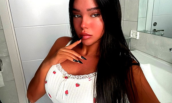 korin.lahiani instagram image archive image