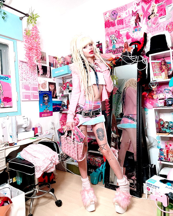 kriiizellda instagram image archive image