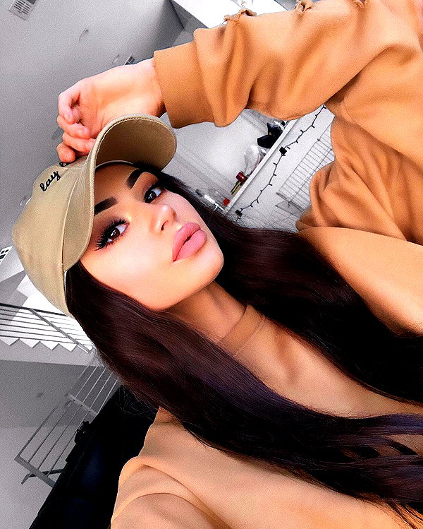 kristenhancher instagram image archive image