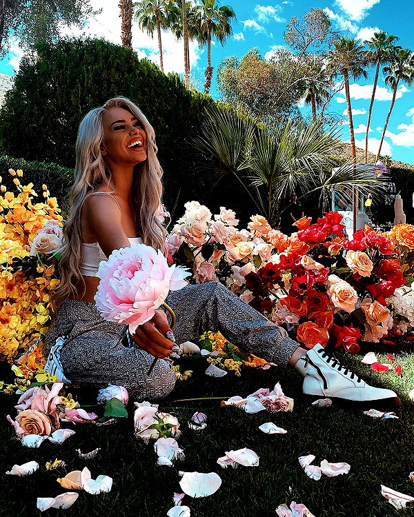 kristenhancher instagram image archive image