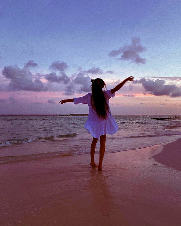 kristenhancher instagram image archive image