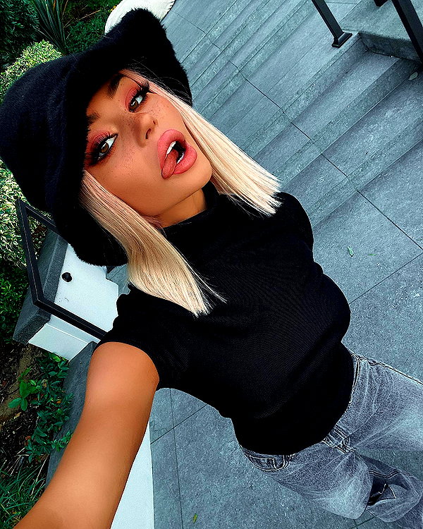 kristenhancher instagram image archive image