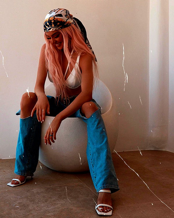 kristenhancher instagram image archive image