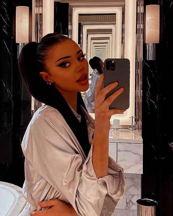 kristenhancher instagram image archive image