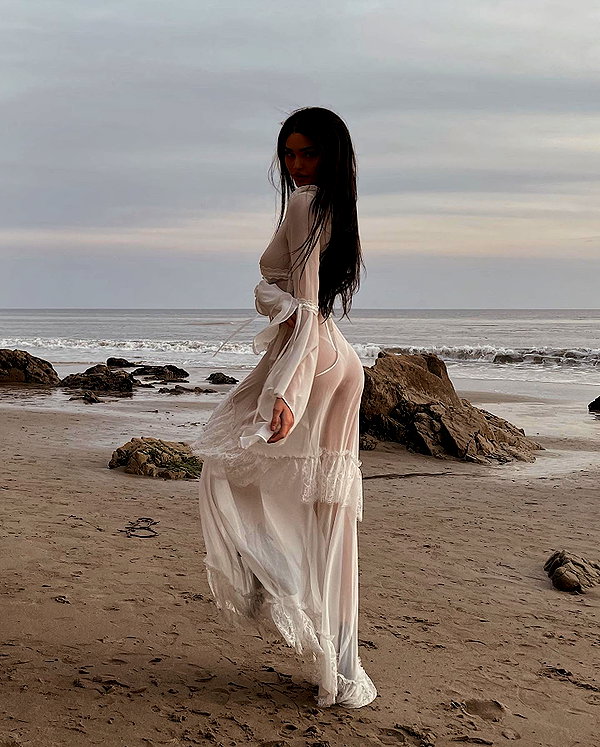 kristenhancher instagram image archive image
