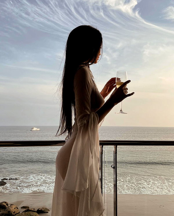 kristenhancher instagram image archive image