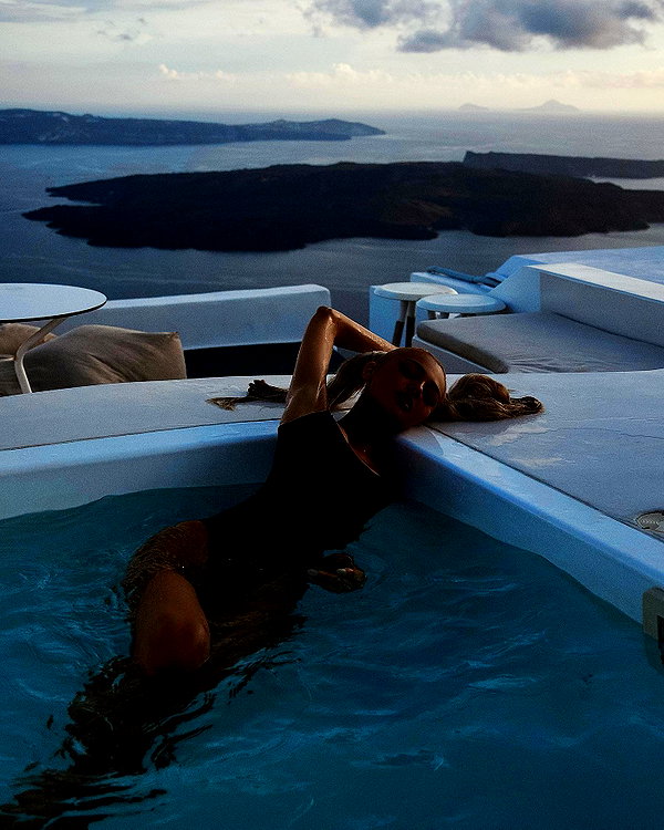kristenhancher instagram image archive image