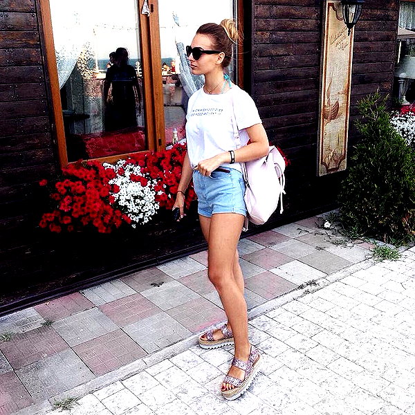 ksenia_ulitina instagram image archive image