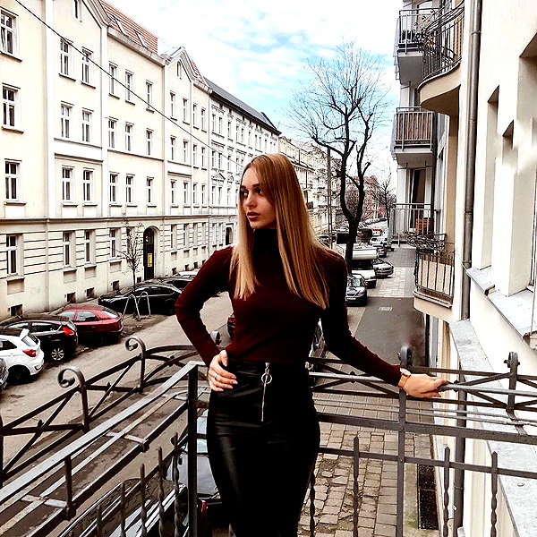 ksenia_ulitina instagram image archive image