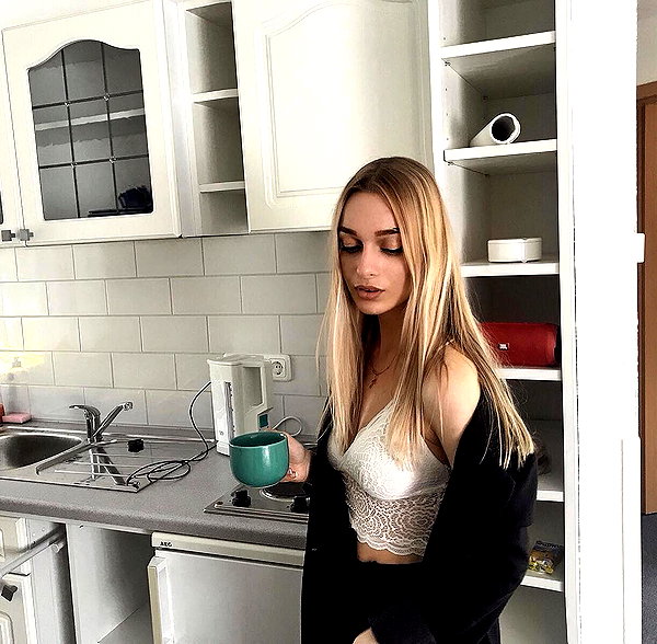 ksenia_ulitina instagram image archive image