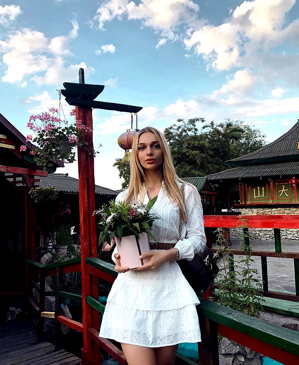 ksenia_ulitina instagram image archive image