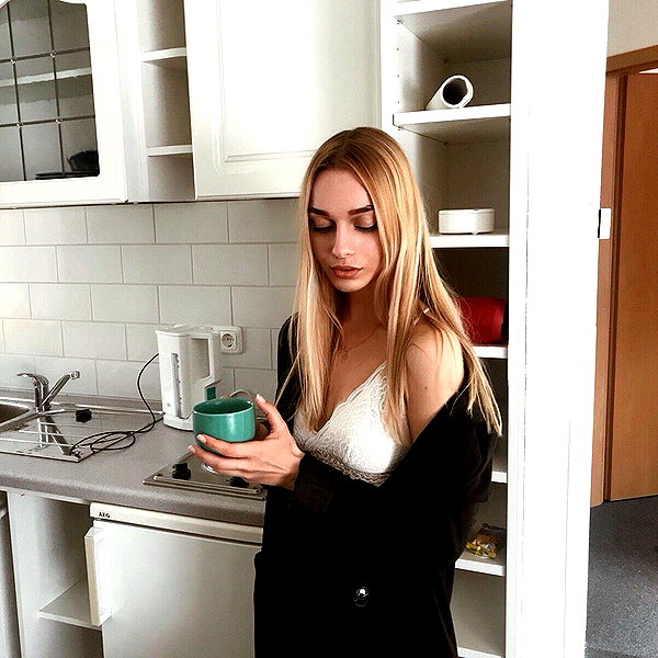 ksenia_ulitina instagram image archive image