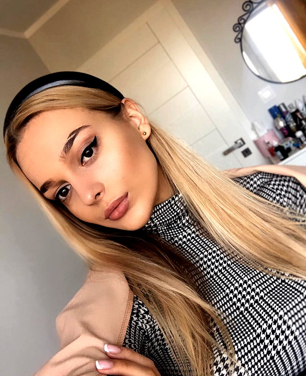 ksenia_ulitina instagram image archive image