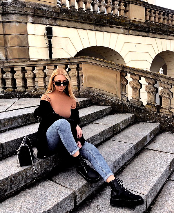 ksenia_ulitina instagram image archive image