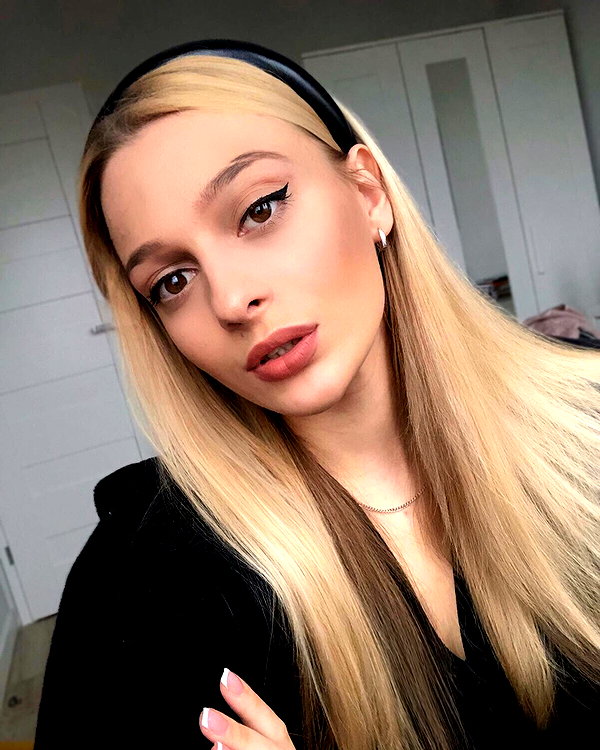 ksenia_ulitina instagram image archive image