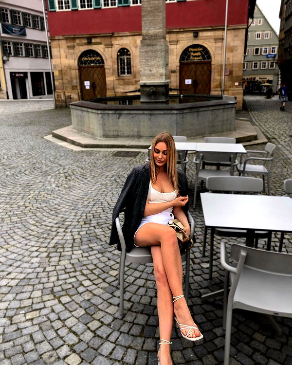 ksenia_ulitina instagram image archive image