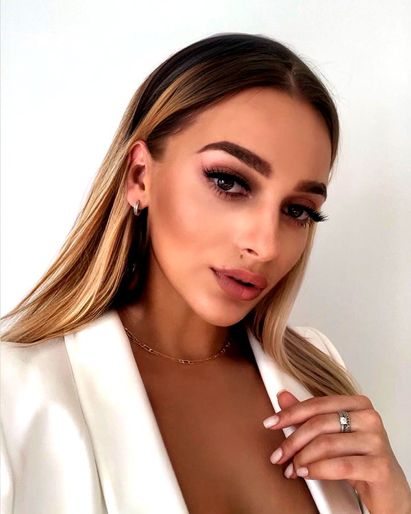 ksenia_ulitina instagram image archive image