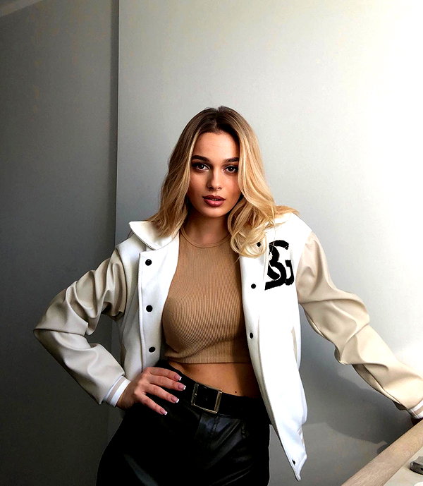ksenia_ulitina instagram image archive image
