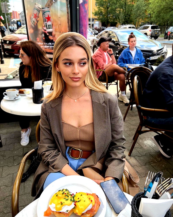 ksenia_ulitina instagram image archive image